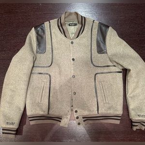 Used Milano Di Rouge 100% Wool Men’s jacket size large